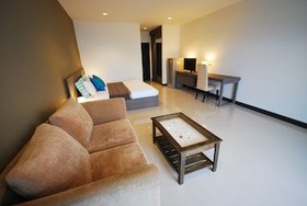 Baan Mi-Na