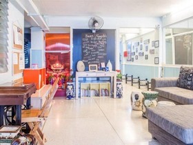 Baan Nampetch Hostel