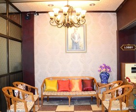 At Bangkok Hotel