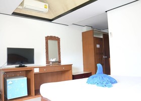 At Bangkok Hotel