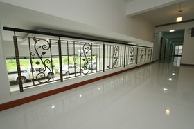 Bed By City Surawong Patpong Hotel