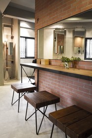 Bed Station Hostel
