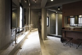 Bed Station Hostel