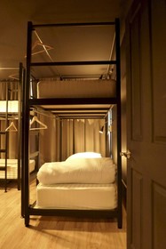 C40Winks Hostel