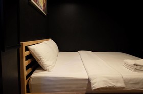 C40Winks Hostel