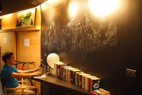 C40Winks Hostel