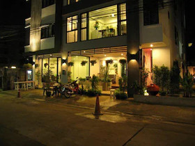 Centana Apartment