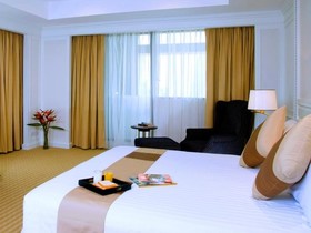 Centre Point Plus Hotel Silom