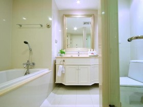 Centre Point Plus Hotel Silom