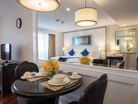 Centre Point Plus Hotel Silom