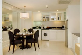 Centre Point Plus Hotel Silom