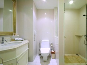 Centre Point Plus Hotel Silom