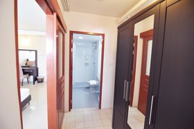 Centric Place Hotel