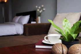 Centric Place Hotel
