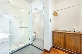 Cherie Bangkok Boutique Hotel