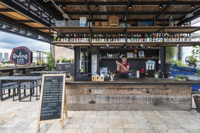 Chingcha Bangkok Hostel