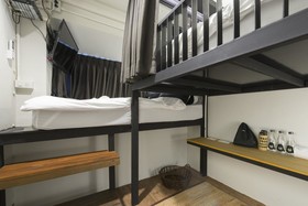 Chingcha Bangkok Hostel