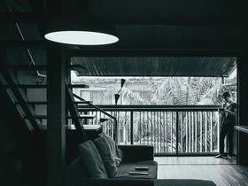 Cloudy Hostel