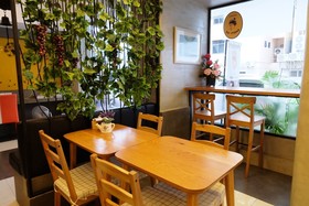 Cozy @ 9 Hotel & Kitchen