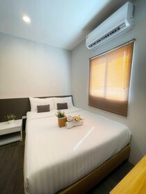 Deco Lux Hotel