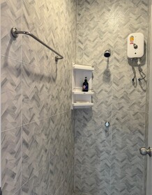 Deco Lux Hotel