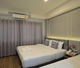 De Lavender Bangkok Hotel