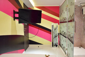 Double Five Hostel