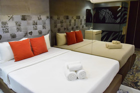 Double Five Hostel