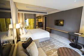 DoubleTree by Hilton Sukhumvit Bangkok