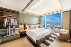 Eastin Grand Hotel Phayathai