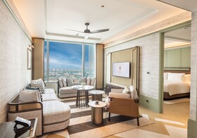 Eastin Grand Hotel Phayathai