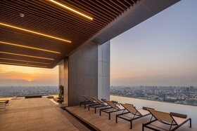 Eastin Grand Hotel Phayathai