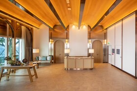 Eastin Grand Hotel Phayathai