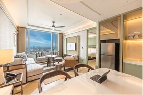 Eastin Grand Hotel Phayathai