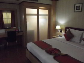 First Hotel Bangkok