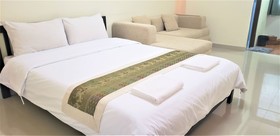 Green Apartment