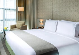 Holiday Inn Bangkok Sukhumvit