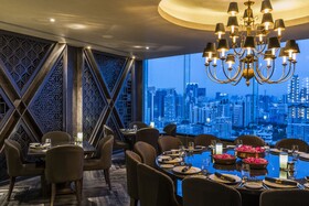 Holiday Inn Bangkok Sukhumvit