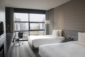 Holiday Inn Bangkok Sukhumvit