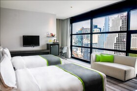 Holiday Inn Bangkok Sukhumvit