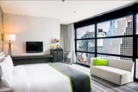 Holiday Inn Bangkok Sukhumvit