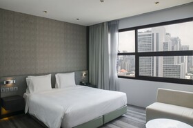 Holiday Inn Bangkok Sukhumvit