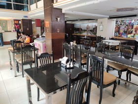 Hotel Asok Inn