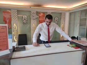 Hotel Asok Inn