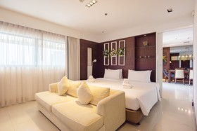 Innermost Pratunam by Favstay