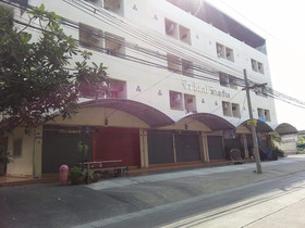 Jirawat Resort