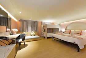 Kastel Bangkok Hotel By Loft BKK