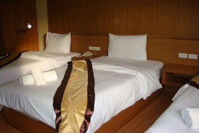 King Royal Garden Inn