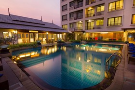 Lasalle Suites & Spa