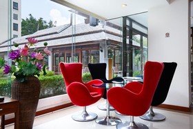 Lasalle Suites & Spa